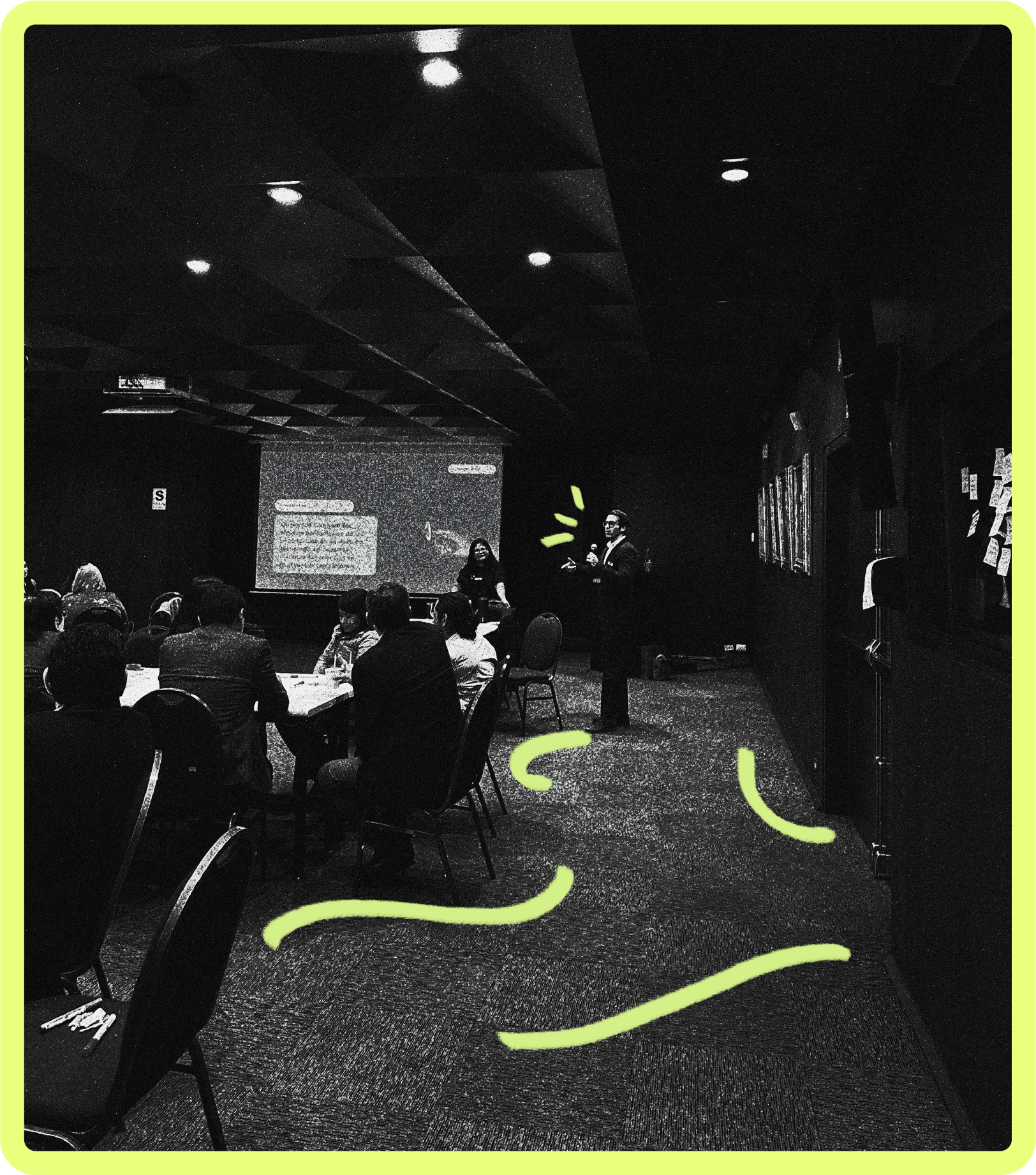 +50 participantes en sala en un taller del BCRP